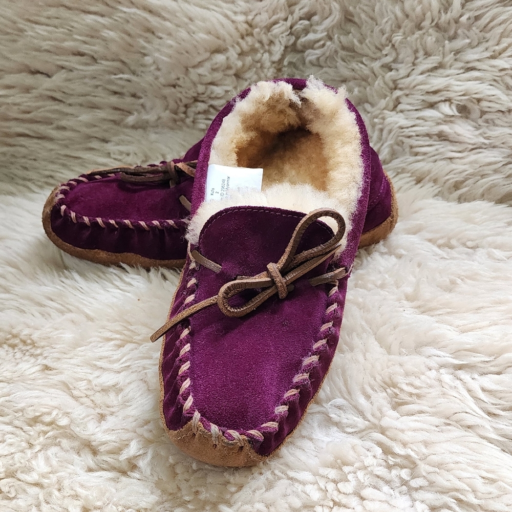 LL Bean Kids Shearling Slippers - Sz 2